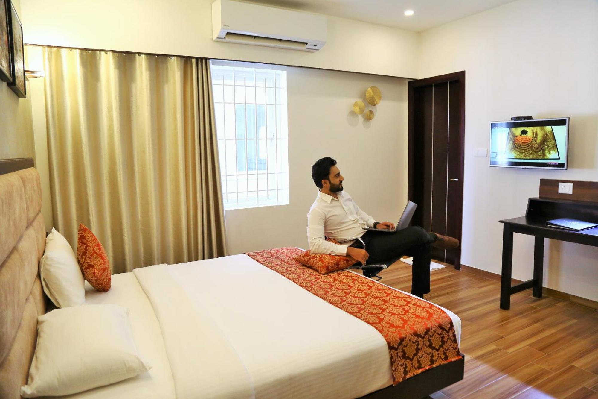 The Continentti Whitefield Hotel Bangalore Exterior photo